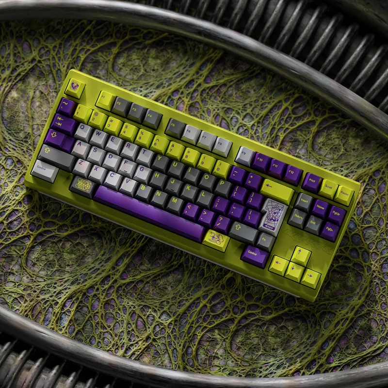 GMK NerveWrecker on a Synovia